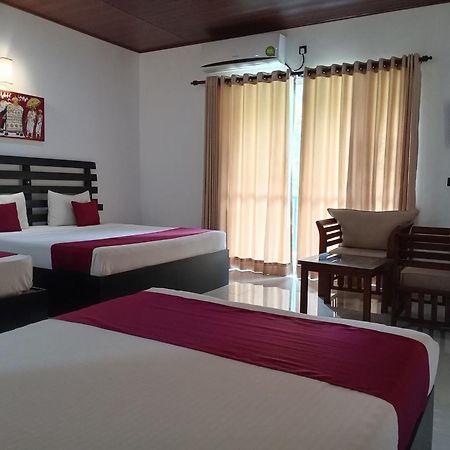 Pivisuma Lodge Dambulla Eksteriør billede