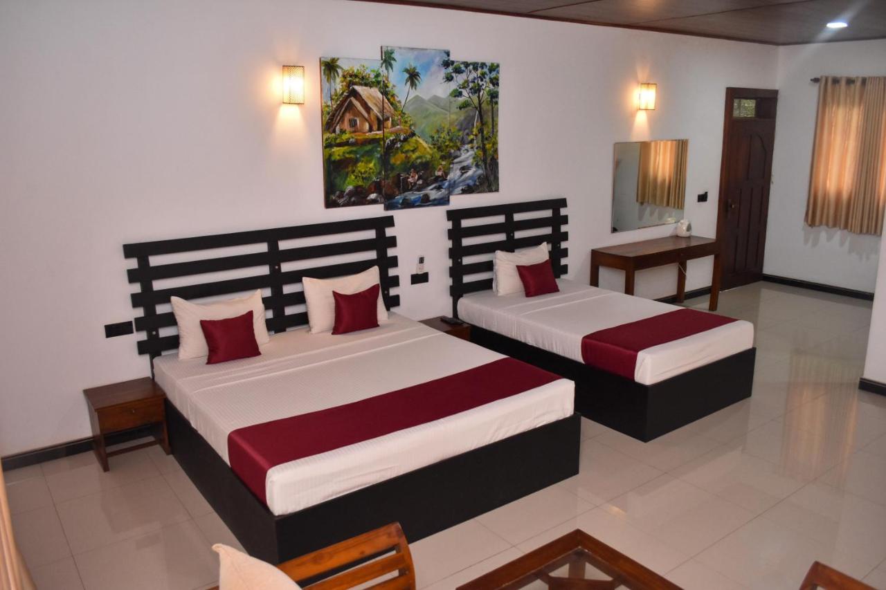 Pivisuma Lodge Dambulla Eksteriør billede