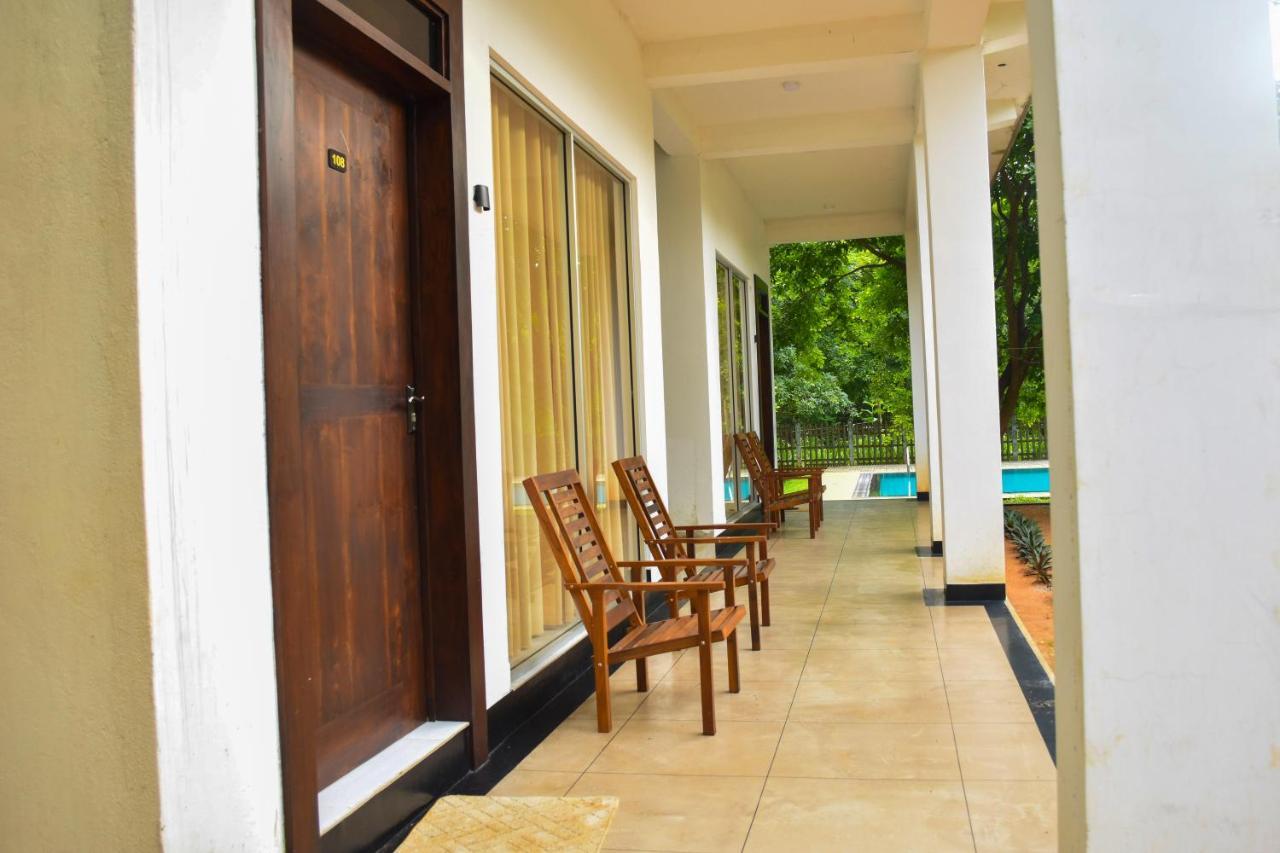 Pivisuma Lodge Dambulla Eksteriør billede