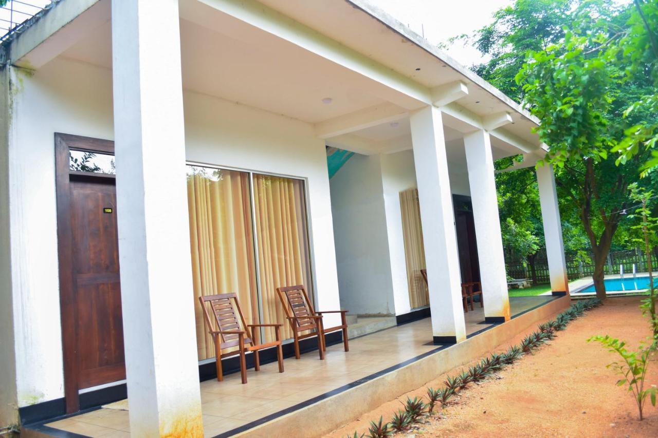 Pivisuma Lodge Dambulla Eksteriør billede