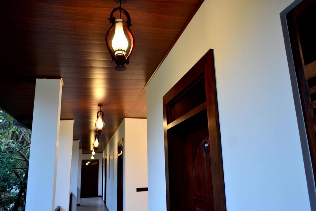 Pivisuma Lodge Dambulla Eksteriør billede